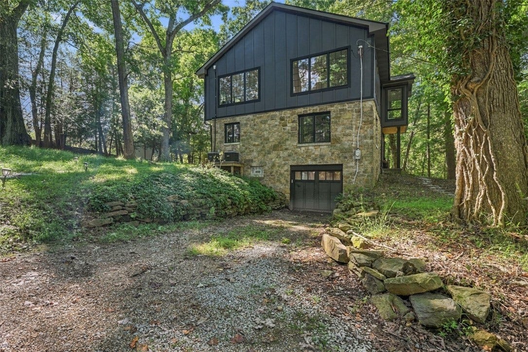 3024 E Bardonner Rd, Gibsonia, PA 15044 3024 E Bardonner Rd, Gibsonia, PA 15044