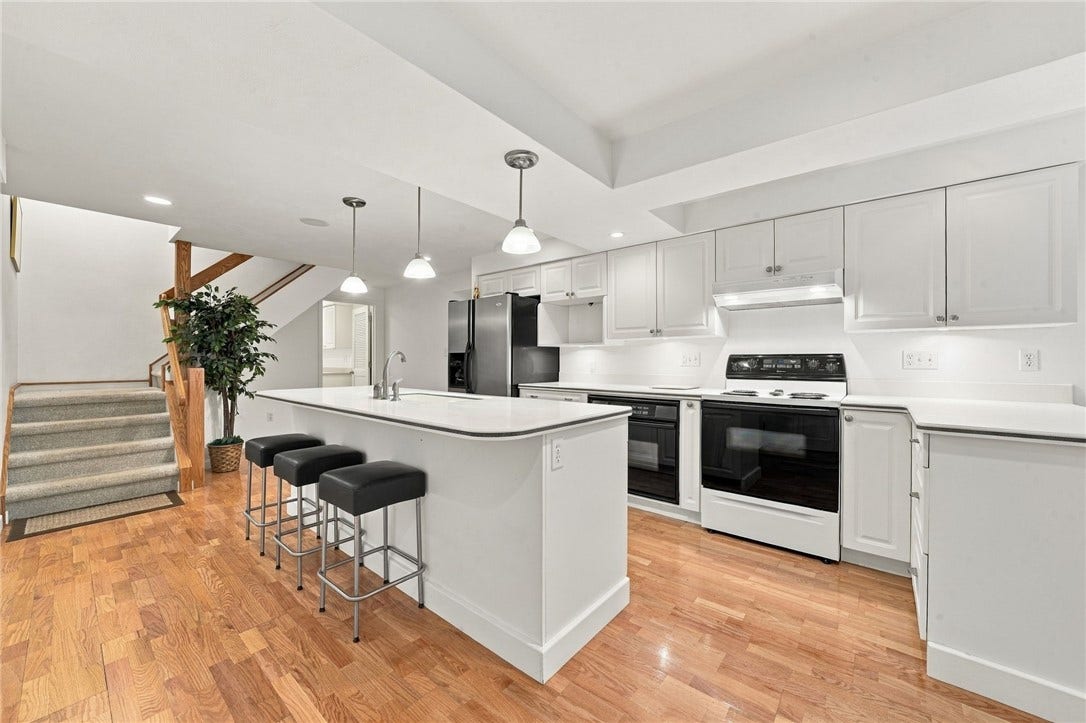 311 Lakewood Rd, Greensburg, PA 15601