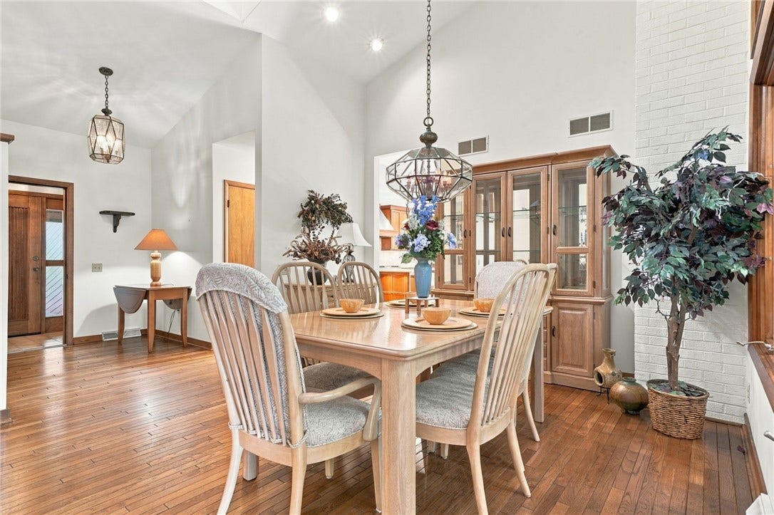 311 Lakewood Rd, Greensburg, PA 15601