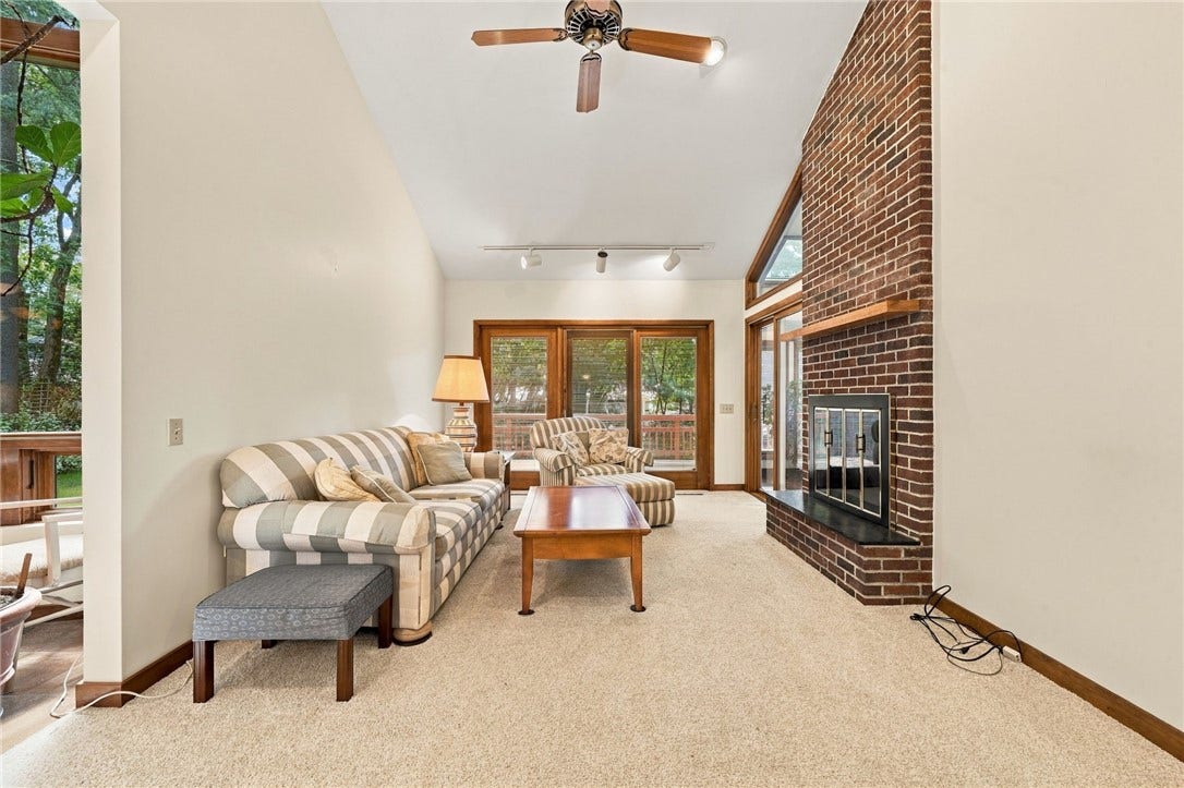 311 Lakewood Rd, Greensburg, PA 15601