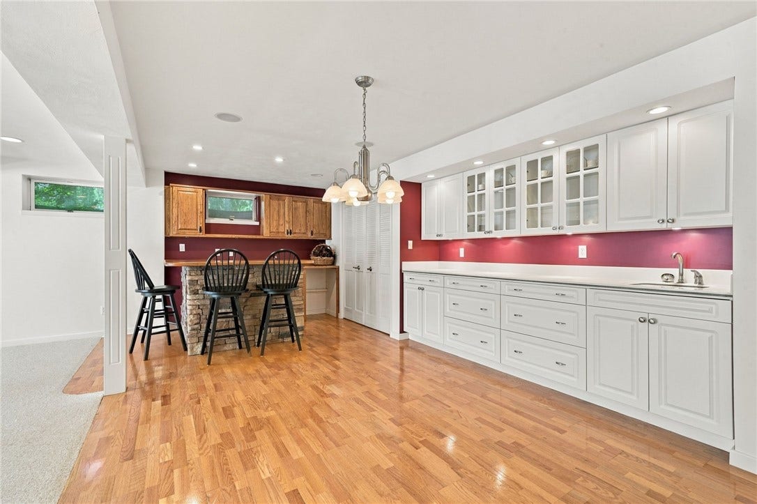 311 Lakewood Rd, Greensburg, PA 15601