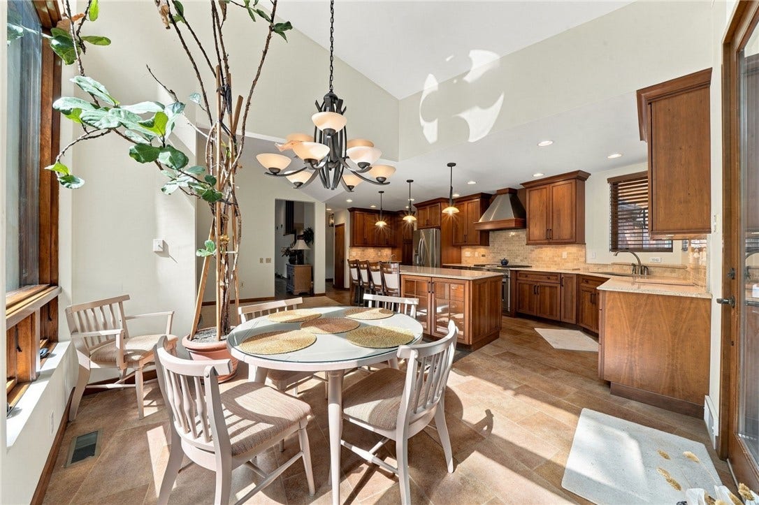 311 Lakewood Rd, Greensburg, PA 15601