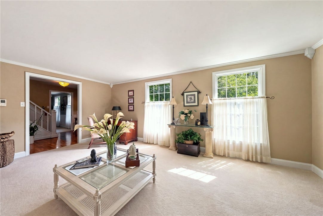 1532 Glenwood Rd, Pittsburgh, PA 15241
