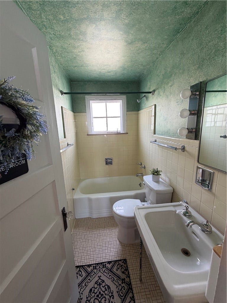 119 Arch Ave, Greensburg, PA 15601