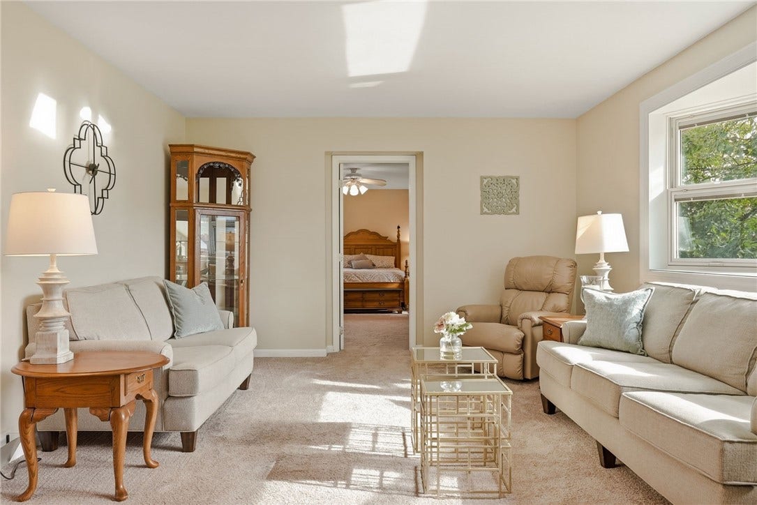 311 Mckinney Drive, Moon Twp, PA 15108