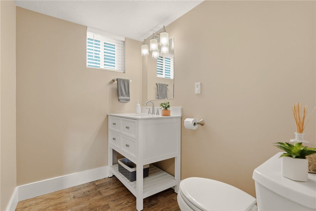 311 Mckinney Drive, Moon Twp, PA 15108