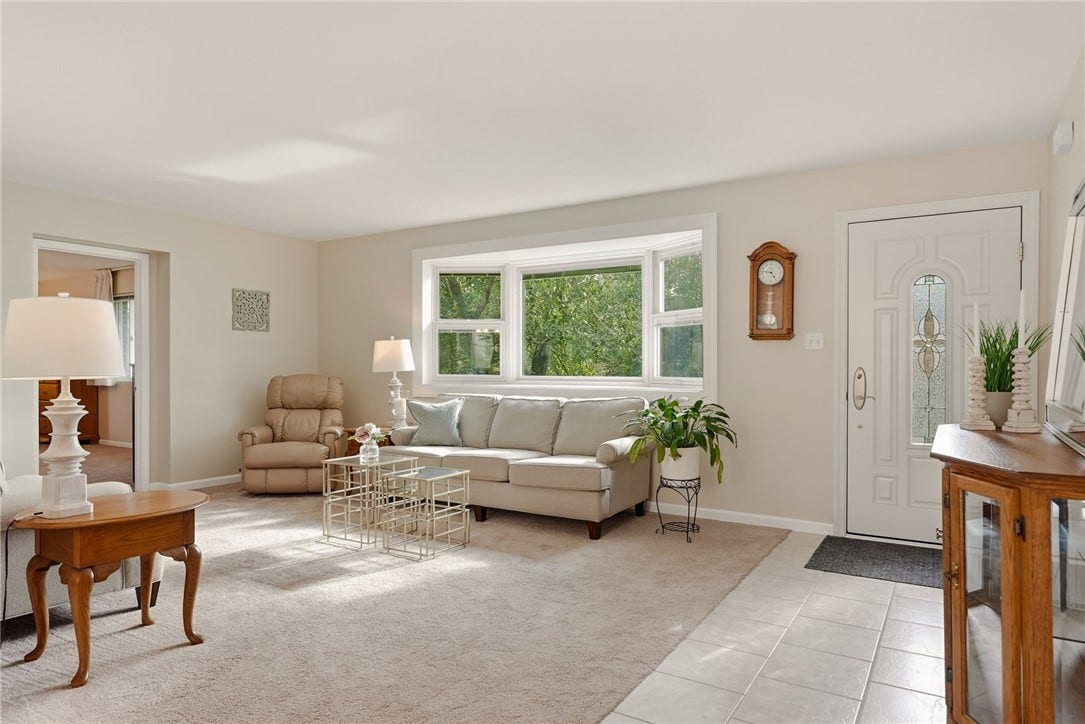 311 Mckinney Drive, Moon Twp, PA 15108