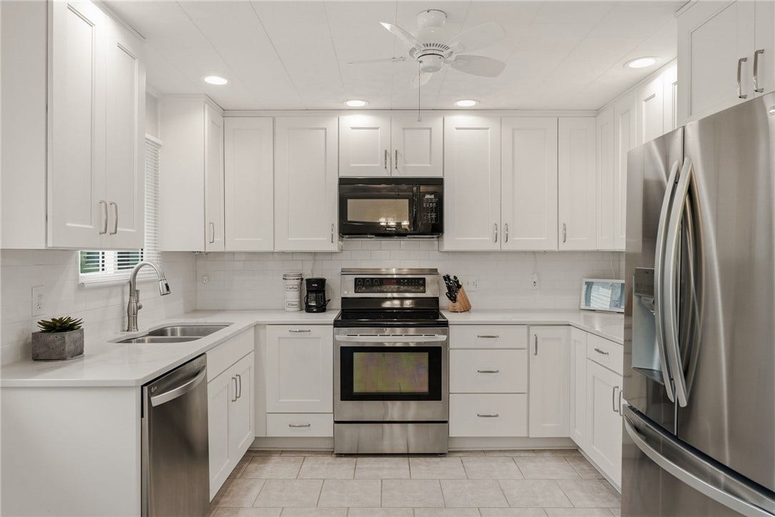 311 Mckinney Drive, Moon Twp, PA 15108