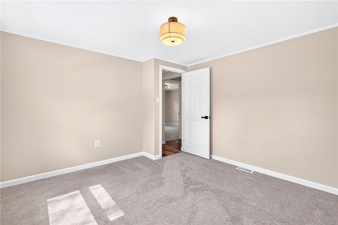 11083 Bouldin Road, North Huntingdon, PA 15642