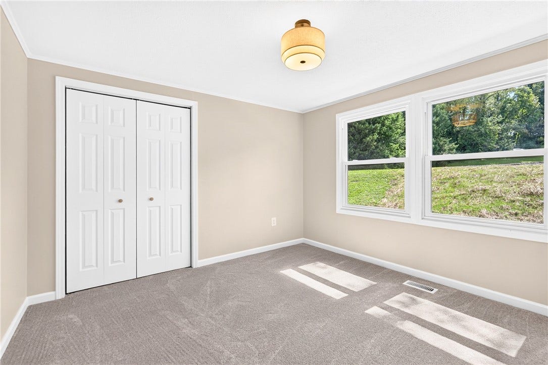 11083 Bouldin Road, North Huntingdon, PA 15642