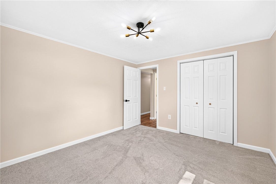 11083 Bouldin Road, North Huntingdon, PA 15642