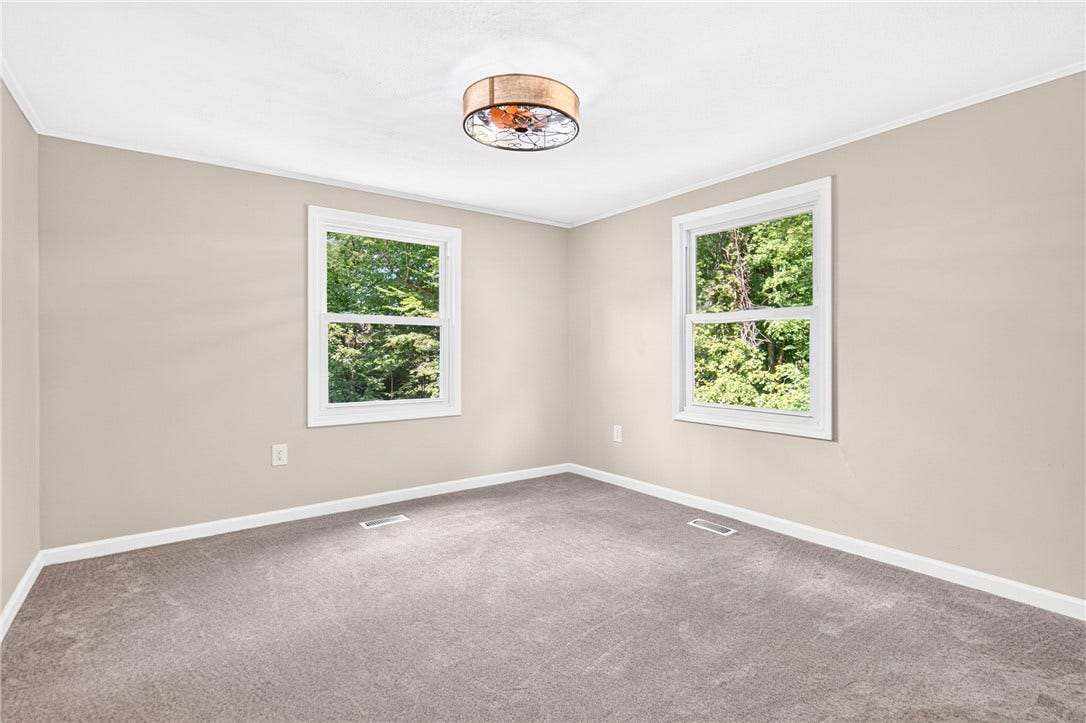 11083 Bouldin Road, North Huntingdon, PA 15642