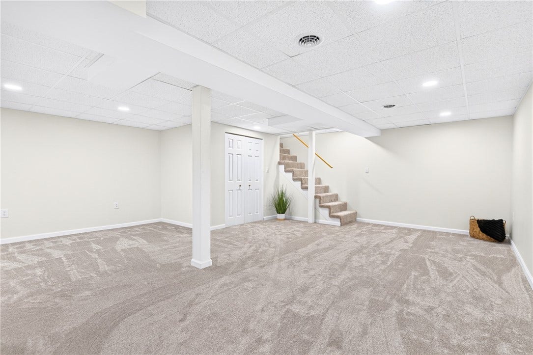 11083 Bouldin Road, North Huntingdon, PA 15642