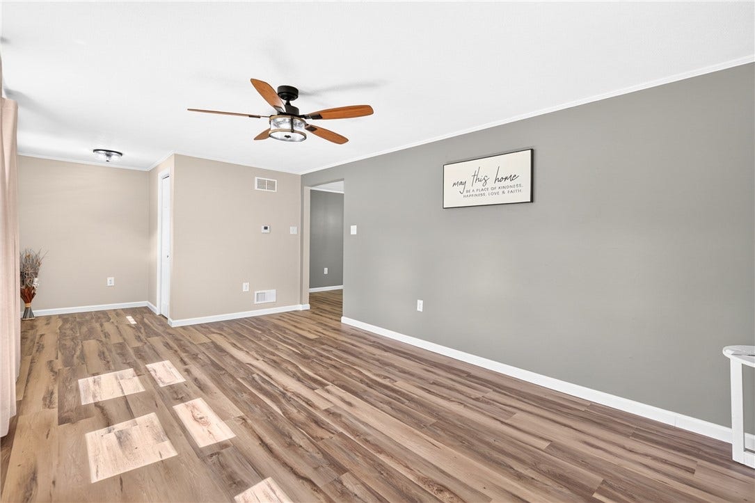 11083 Bouldin Road, North Huntingdon, PA 15642