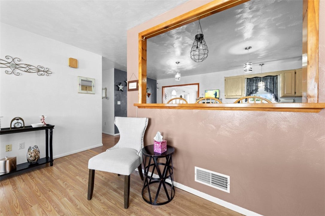 611 W Gibson Ave, Connellsville, PA 15425