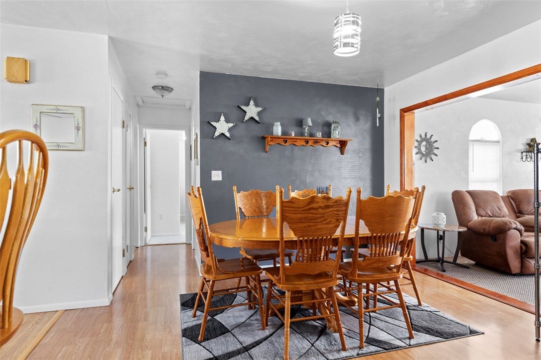 611 W Gibson Ave, Connellsville, PA 15425