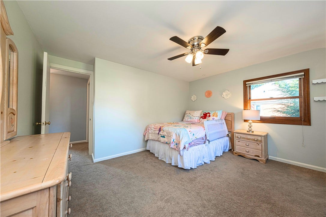 2301 Lambeth Drive, Pittsburgh, PA 15241