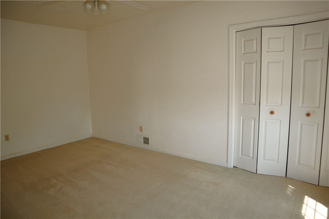 308 College Avenue, Mount Pleasant, PA 15666