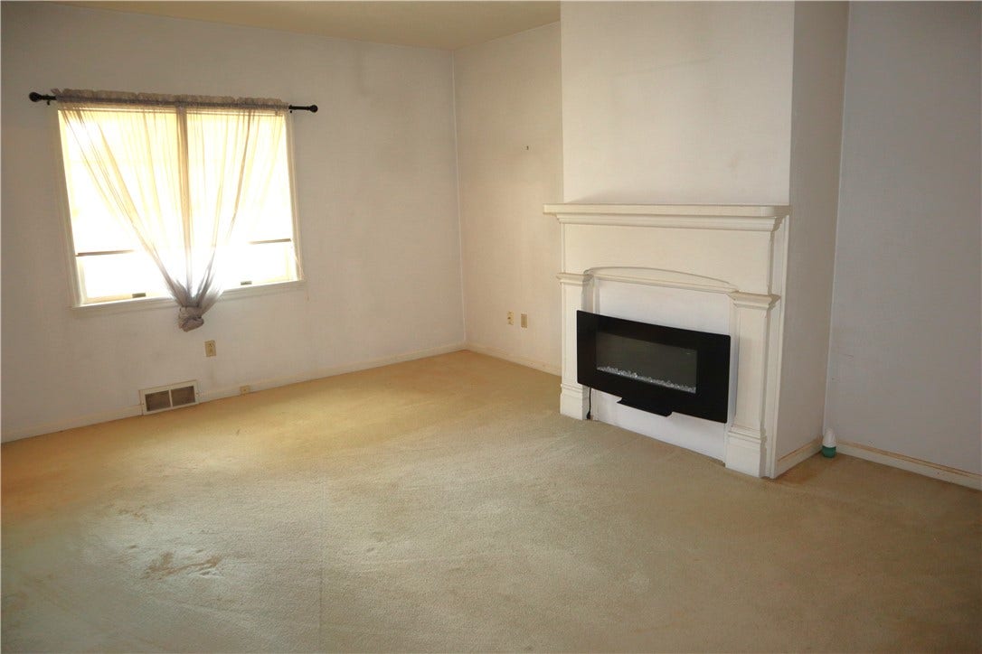 308 College Avenue, Mount Pleasant, PA 15666