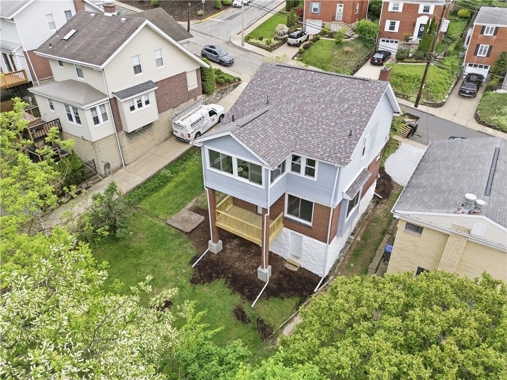 1004 Biltmore, Pittsburgh, PA 15216