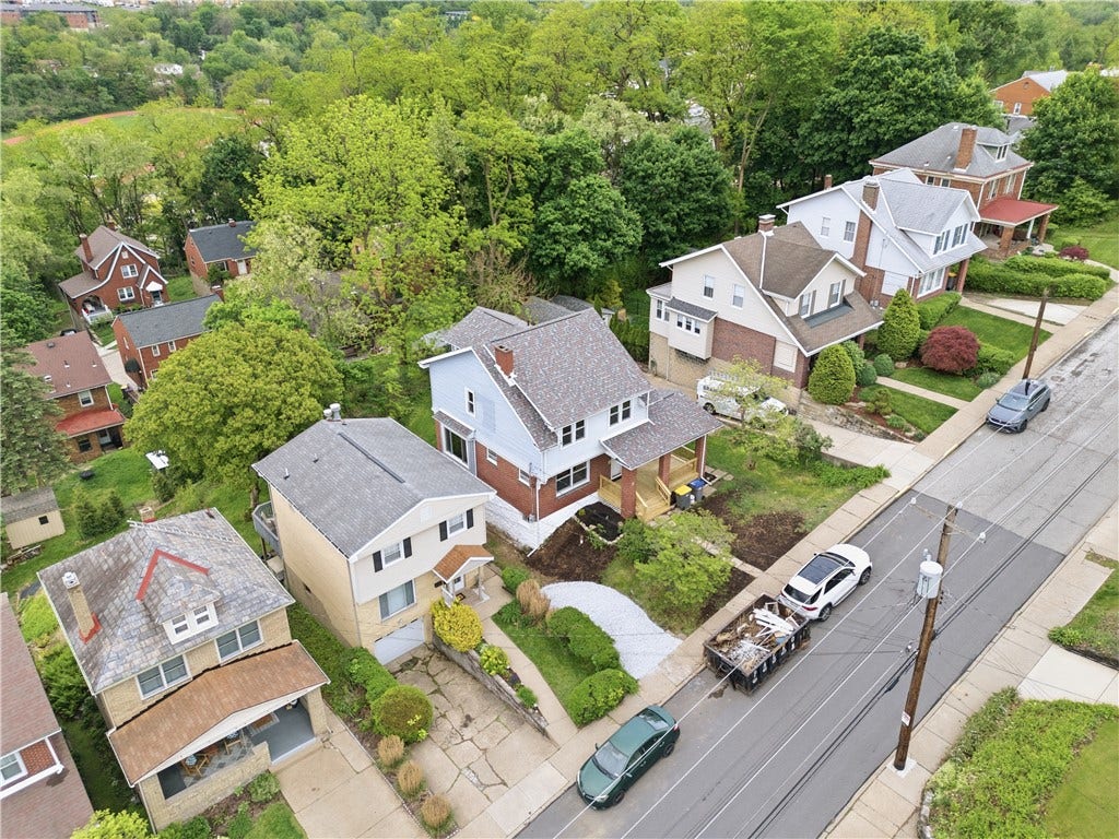 1004 Biltmore, Pittsburgh, PA 15216