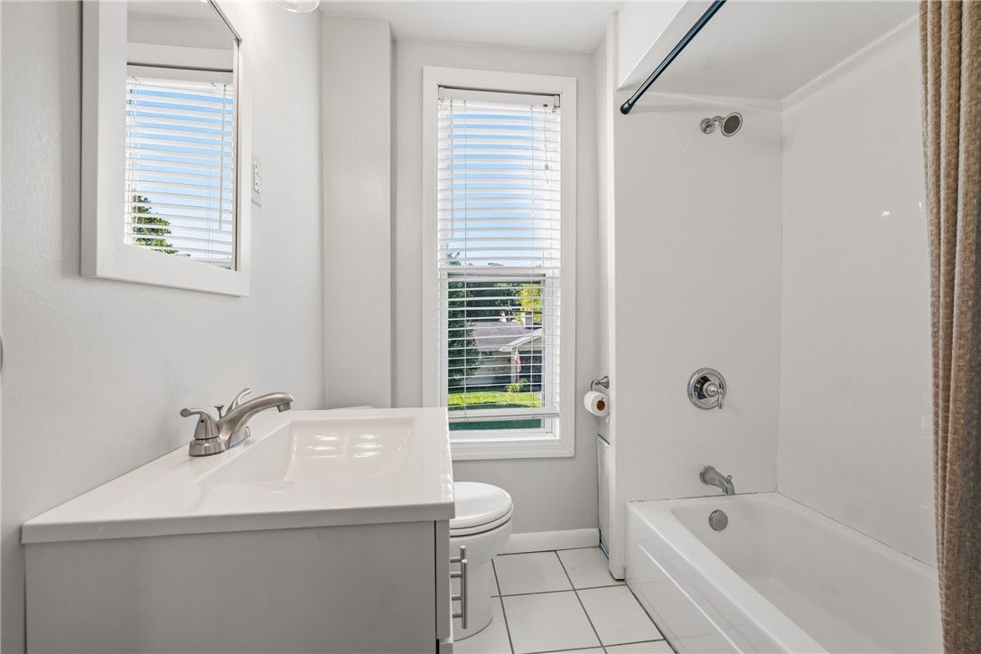 535 Locust St, Greensburg, PA 15601