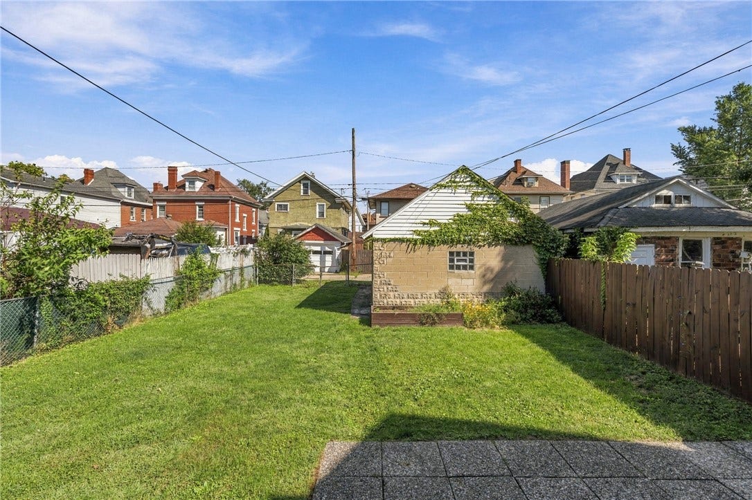 535 Locust St, Greensburg, PA 15601