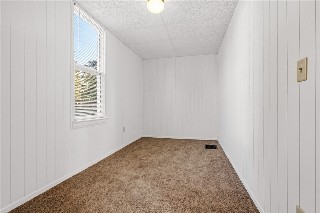 535 Locust St, Greensburg, PA 15601