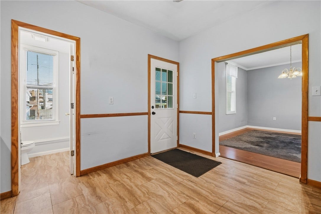 535 Locust St, Greensburg, PA 15601