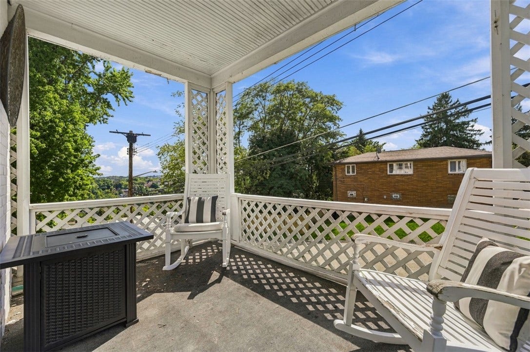 1825 Dagmar Avenue, Pittsburgh, PA 15216