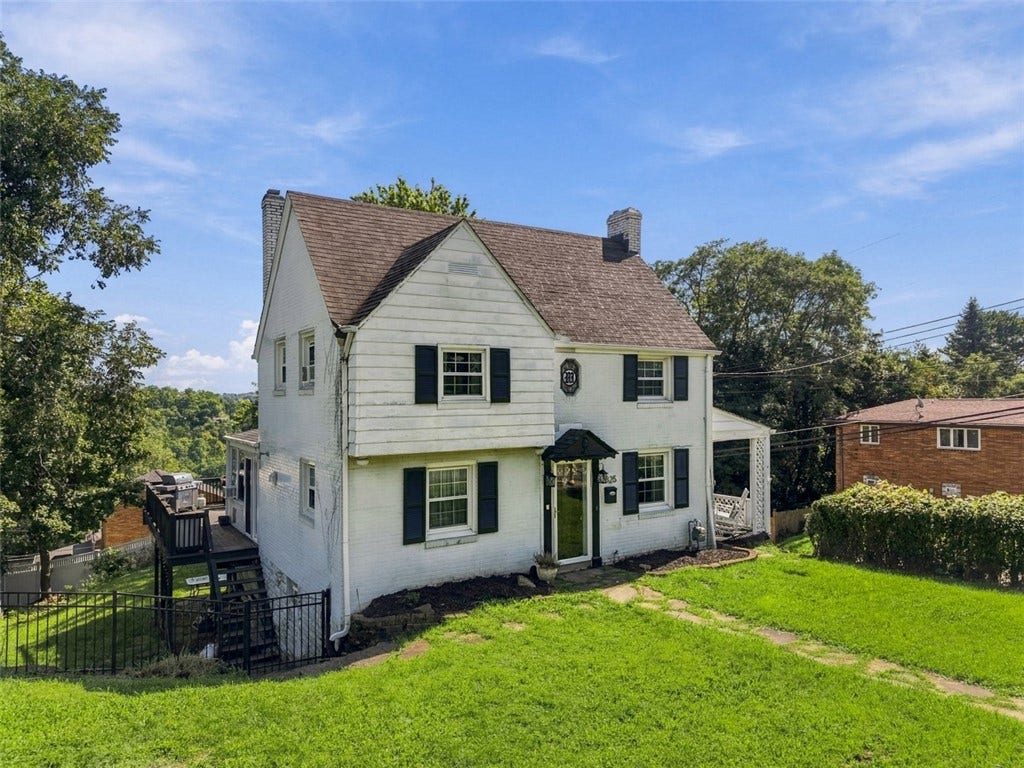 1825 Dagmar Avenue, Pittsburgh, PA 15216
