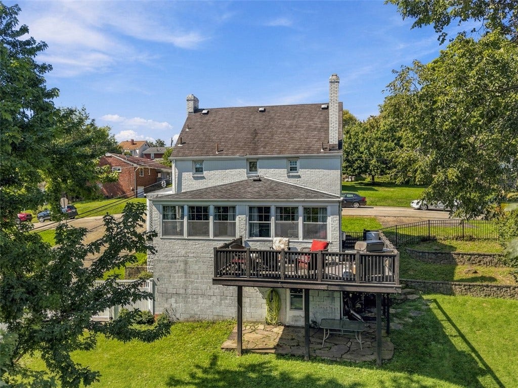 1825 Dagmar Avenue, Pittsburgh, PA 15216