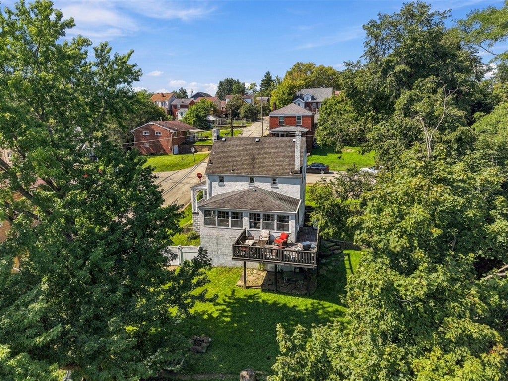 1825 Dagmar Avenue, Pittsburgh, PA 15216