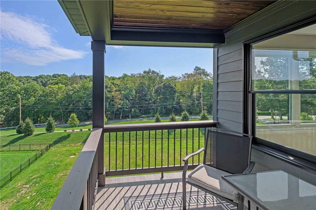 100 Penelope Court, Venetia, PA 15367