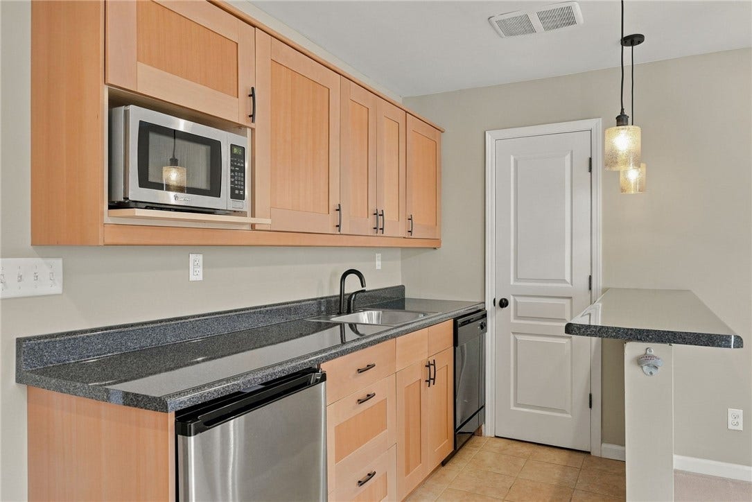 5700 Elgin St, Pittsburgh, PA 15206