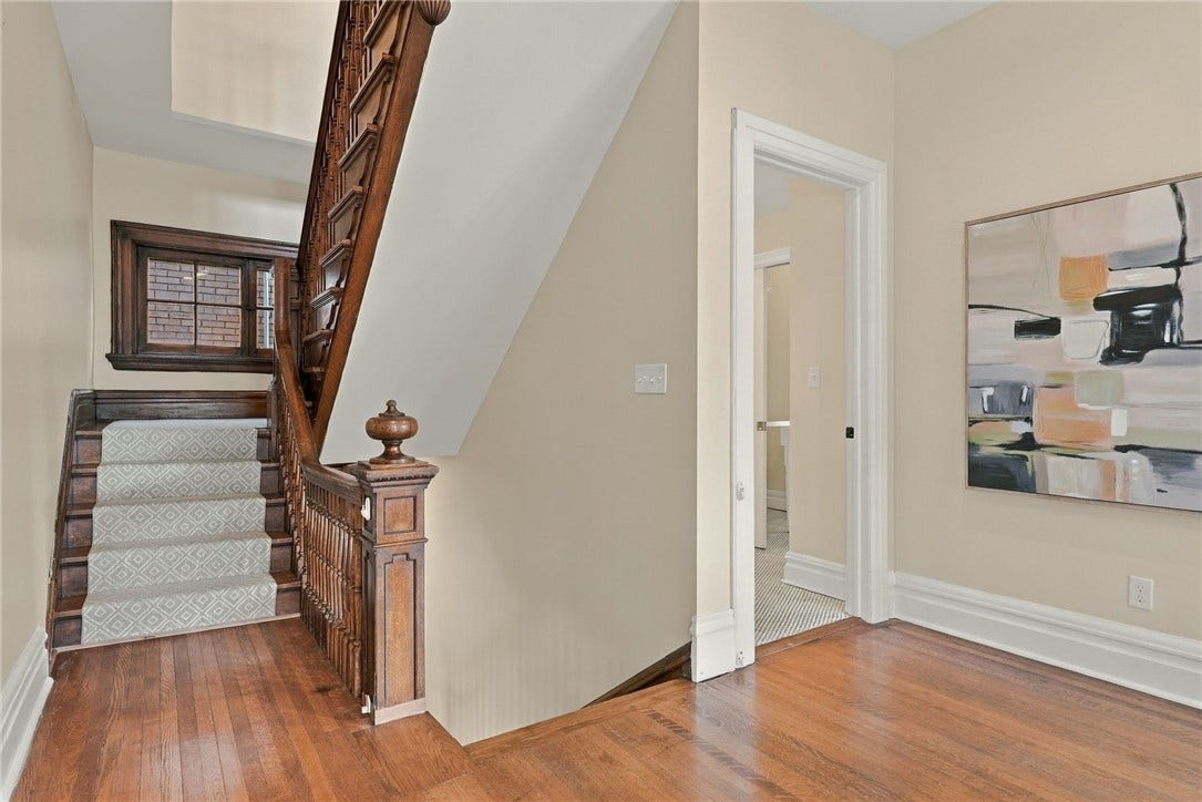 5700 Elgin St, Pittsburgh, PA 15206