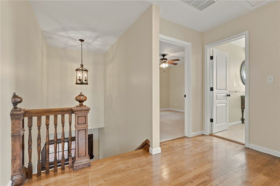 5700 Elgin St, Pittsburgh, PA 15206