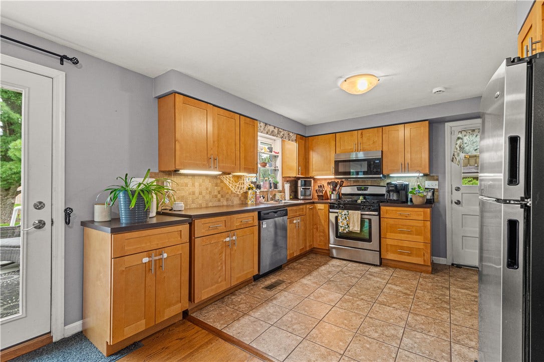 640 Shirls Ave, Washington, PA 15301