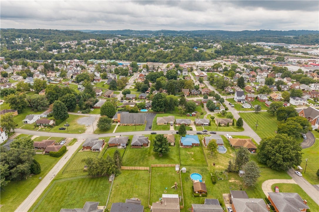 640 Shirls Ave, Washington, PA 15301