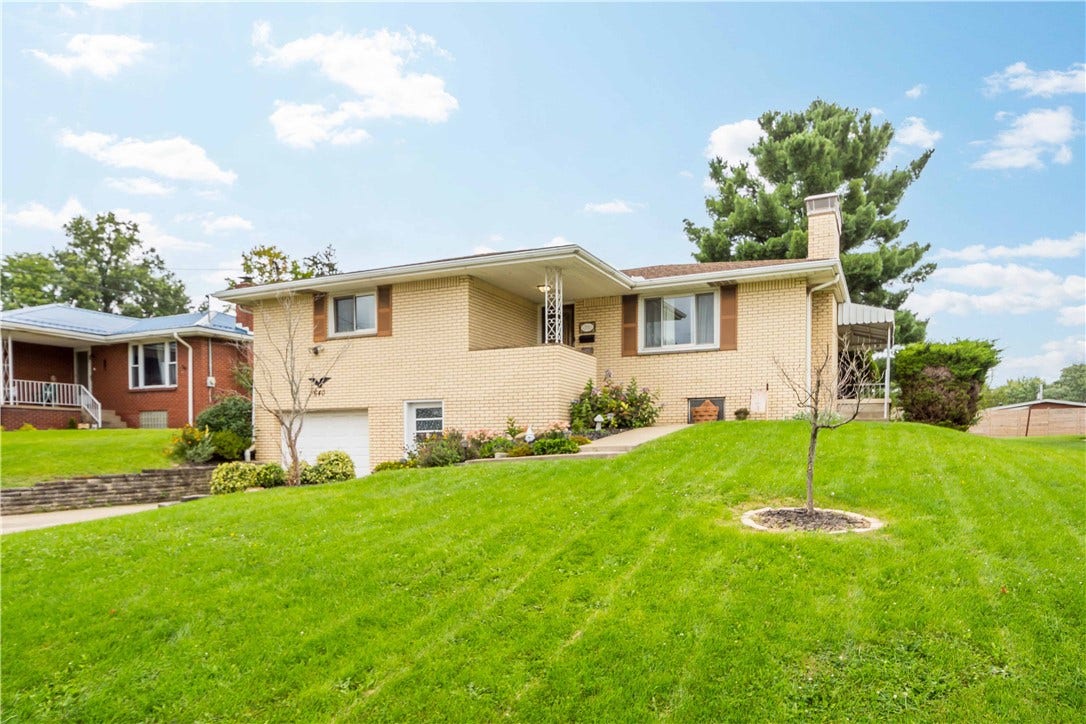 640 Shirls Ave, Washington, PA 15301