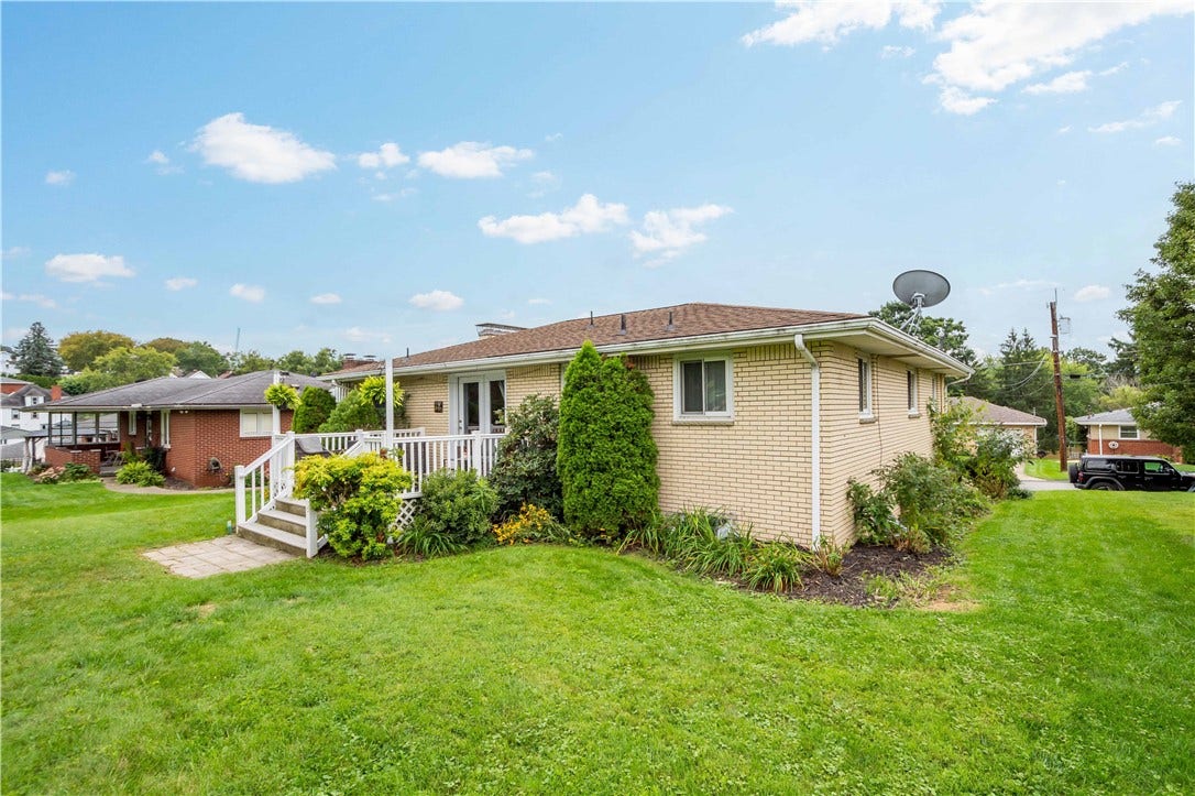 640 Shirls Ave, Washington, PA 15301