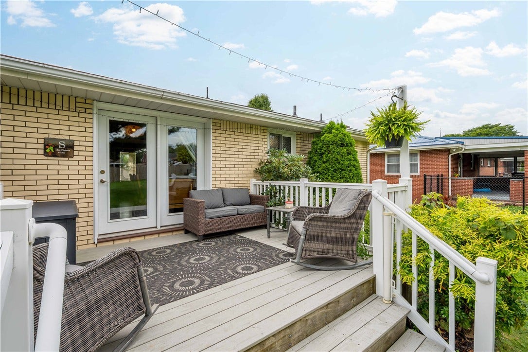 640 Shirls Ave, Washington, PA 15301