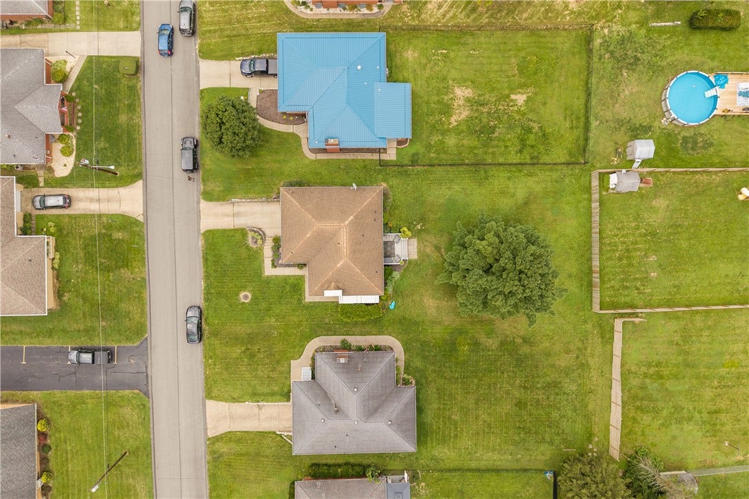 640 Shirls Ave, Washington, PA 15301