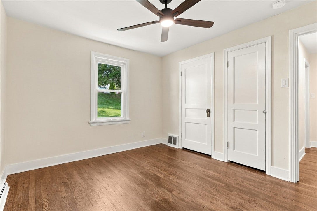 706 Hissam St, Jeannette, PA 15644