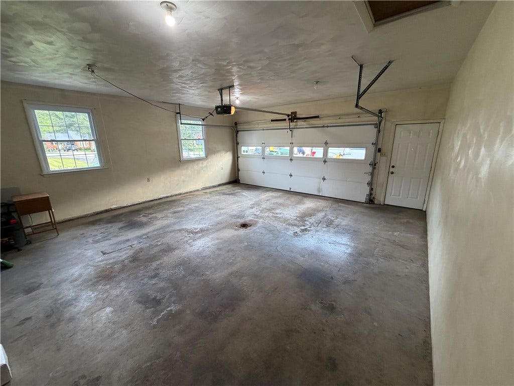 Attached Garage