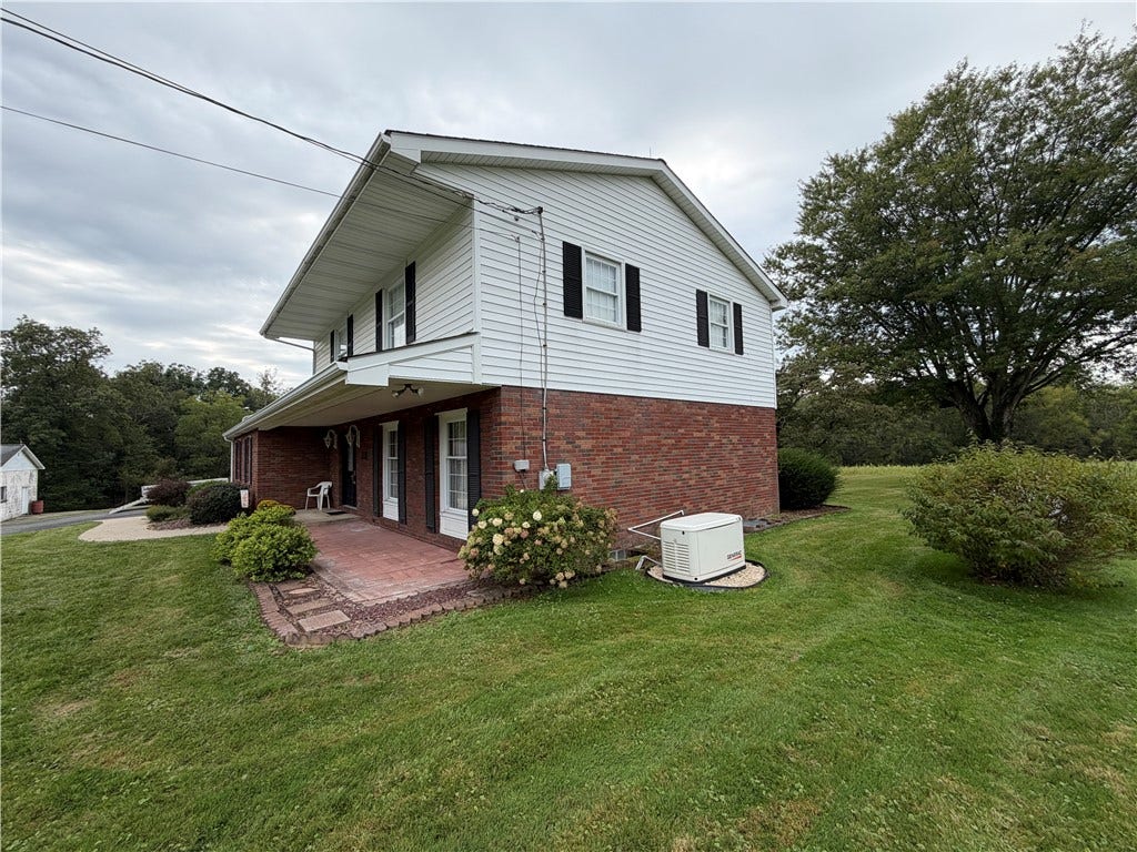 1163 Herminie West Newton Rd, West Newton, PA 15089