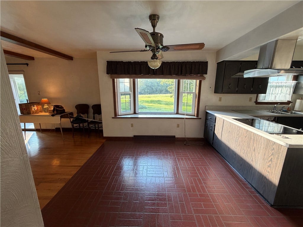 1163 Herminie West Newton Rd, West Newton, PA 15089