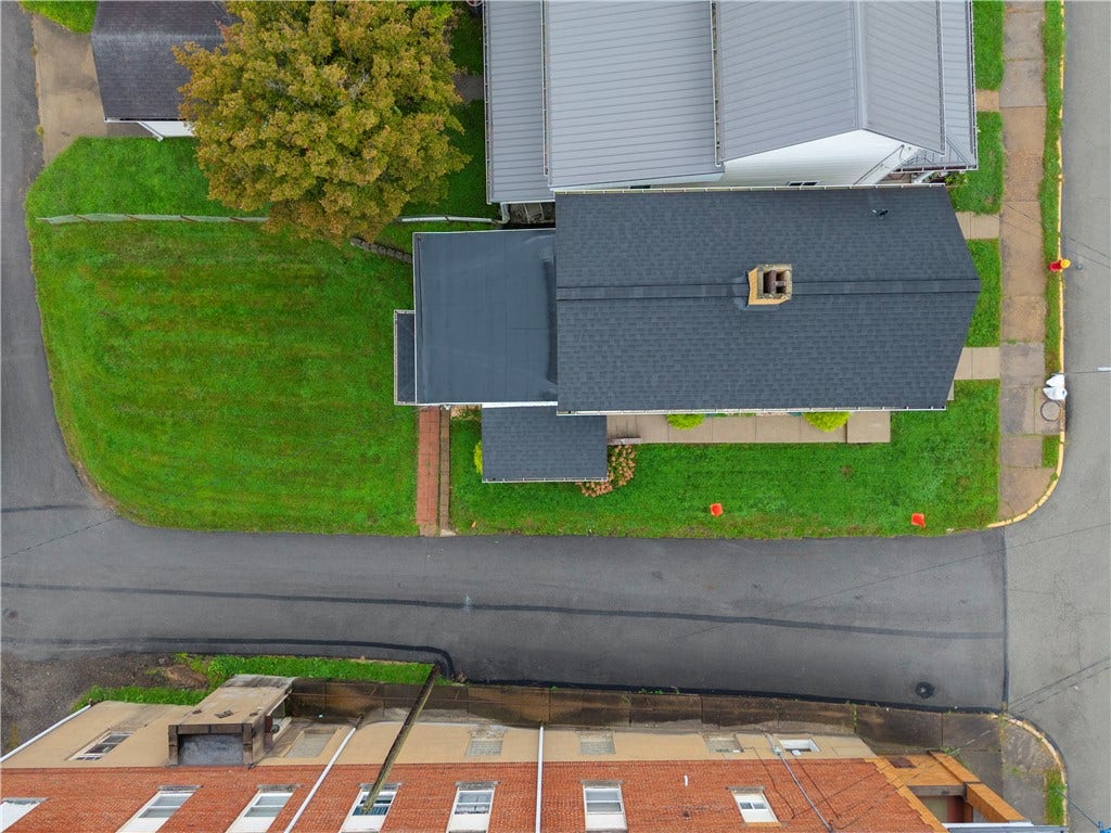 432 Market St, Belle Vernon, PA 15012