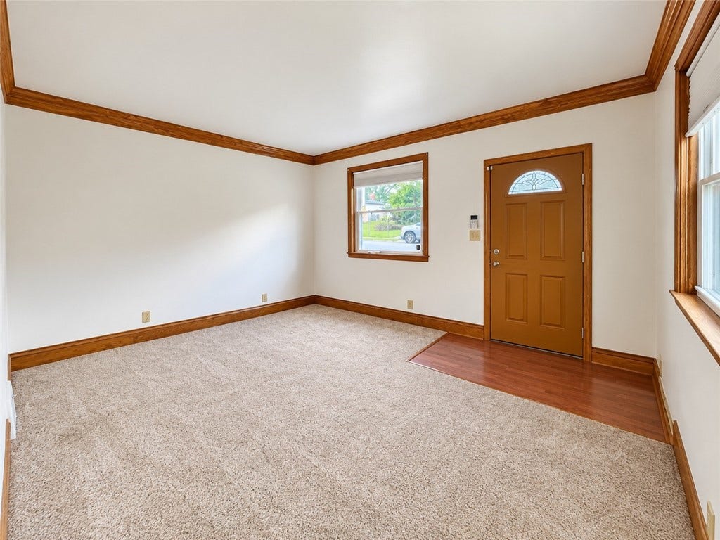432 Market St, Belle Vernon, PA 15012