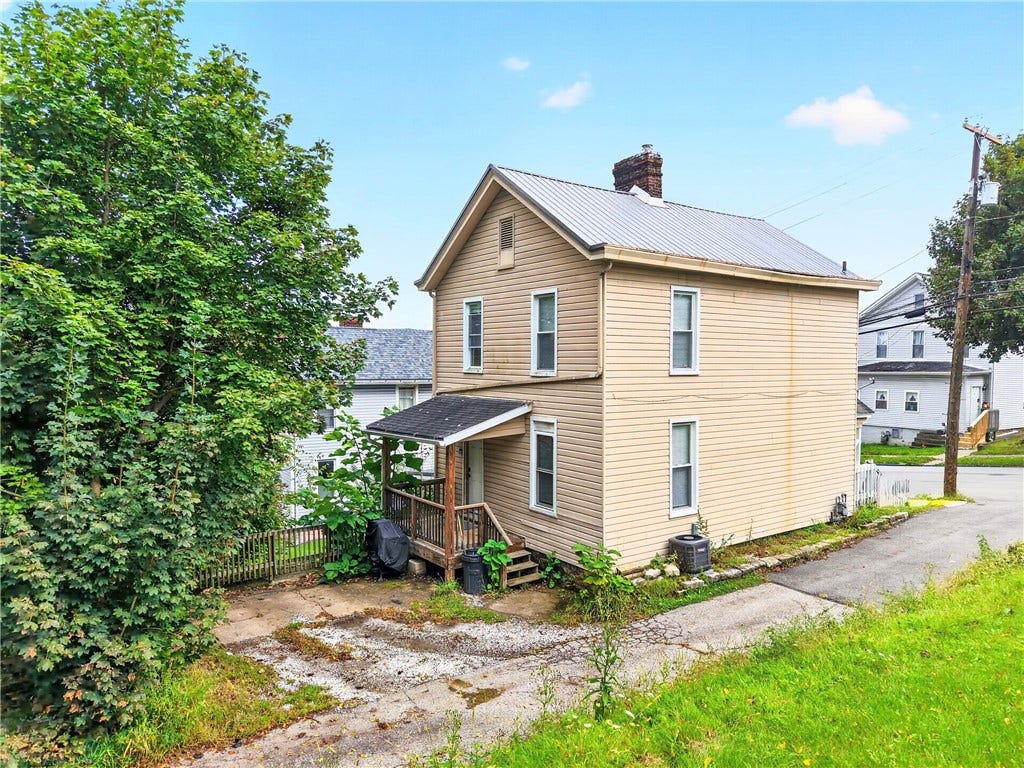407 Stanton St, Greensburg, PA 15601